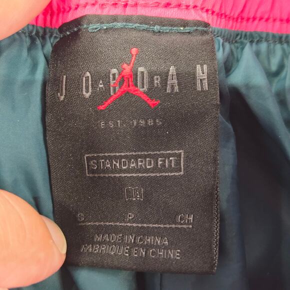 Nike Jordan Winter Utility High-Vis Jacket Pants Tracksuit Women S CW6497-674 - Picture 16 of 16